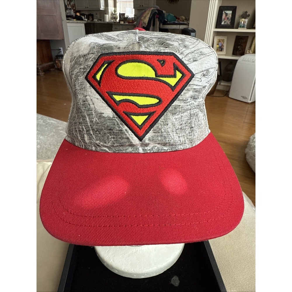 Superman Hat Cap‎ Youth Grey Red Flat Brim Adjustable Snapback Embroidered 4695